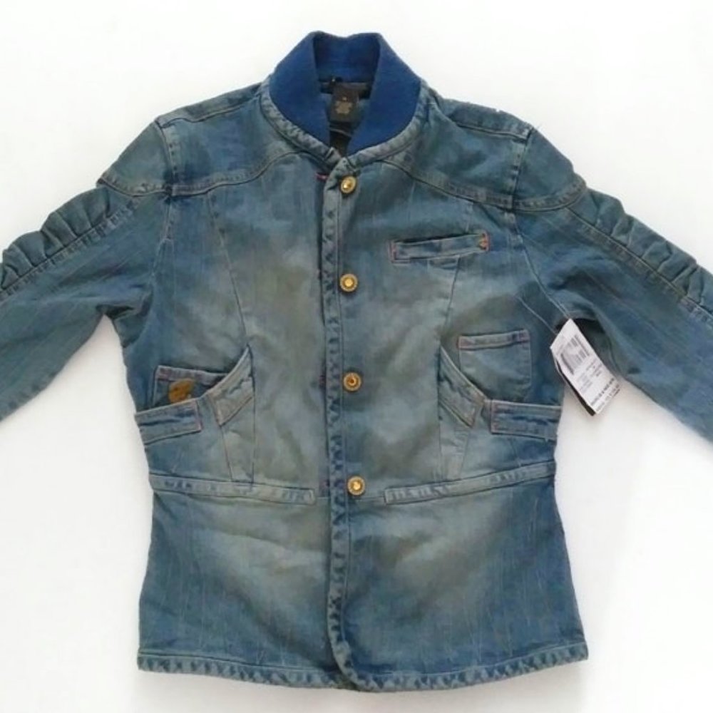 NWT Rocawear "Cleopatra" Stonewashed Denim Button Up Jacket, Size Medium